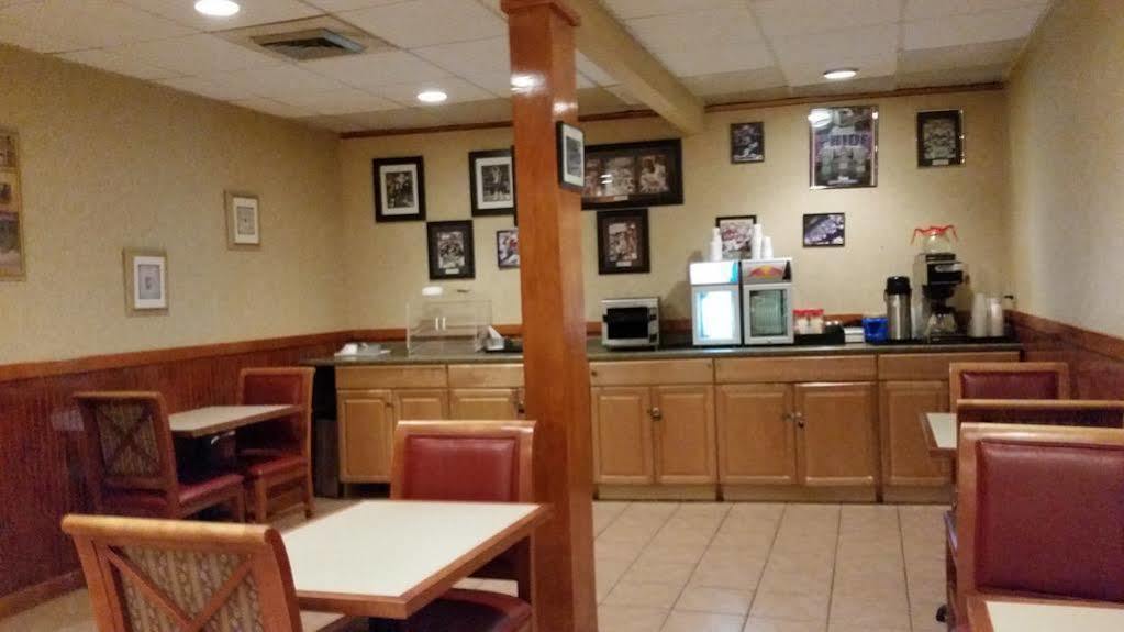 Americas Best Value Inn Ozark Екстериор снимка